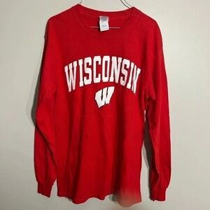 Gildan Wisconsin Badgers Long Sleeve T-Shirt Red Mens Small NCAA Fan Apparel